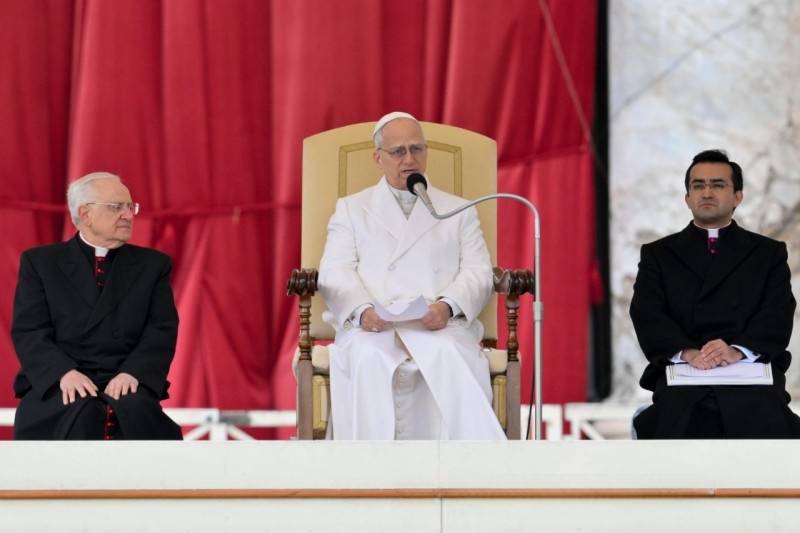 Leão XIV destaca missão dos leigos na Igreja