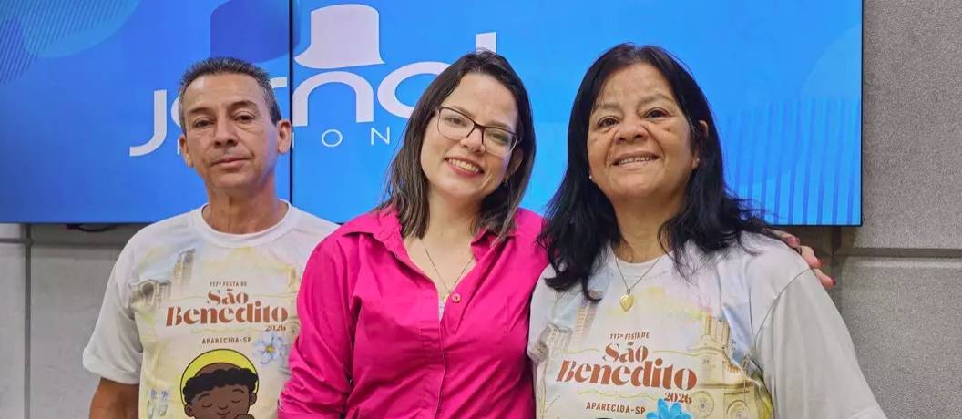  Alair e Tina assumem a missão como novos Reis de São Benedito