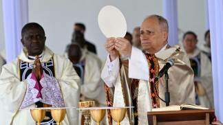 papa preside missa em camarões - vatican media