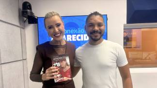 Camila no programa Conexão Aparecida