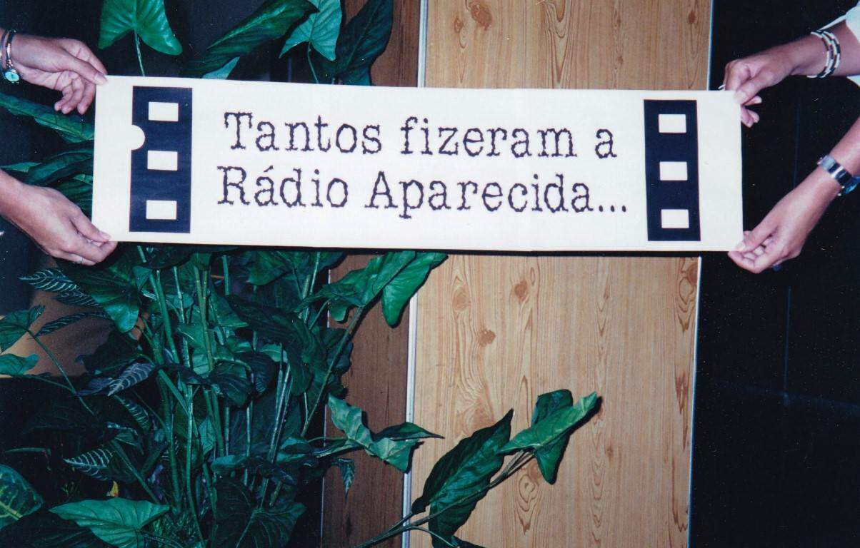Exposição fotográfica nos 50 anos da Rádio em 2001