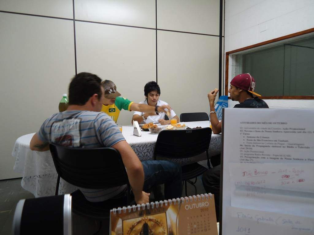 Participação do apresentador Yudi nos estúdios em 2010