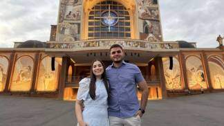 Noivos_Lucas_e_Carla_no_Santuario_Nacional