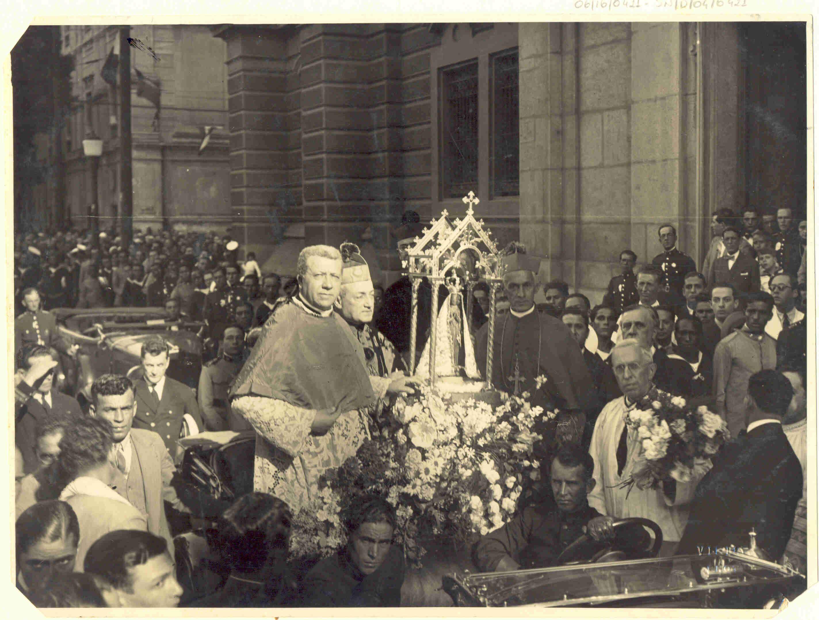 Proclamação de Nossa Senhora Aparecida como Padroeira do Brasil em 1931