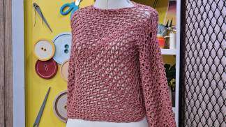 Blusa meia estação em crochê