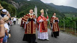 sagração episcopal de quatro novos bispos da Fraternidade Sacerdotal São Pio X sem autorização pontifícia