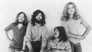 Banda Led Zeppelin posa em foto na década de 1970