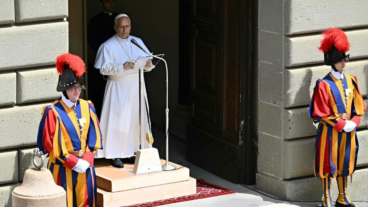 Leão XIV: o Reino de Deus transforma o mundo em silêncio
