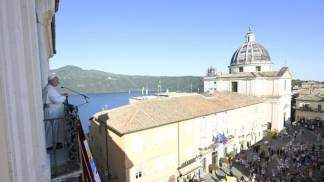 papa leao xiv em castel gandolfo em julho de 2026