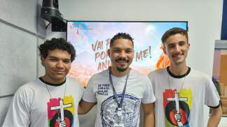 Arlam Assis e Rodrigo Antunes, seminaristas do Seminário Santo Afonso