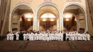 Padres e Irmãos redentoristas reunidos no Santuário