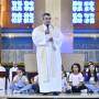 Com Maria, celebramos a esperança e o dom da vida nas crianças