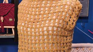 blusa em crochê de linho 
