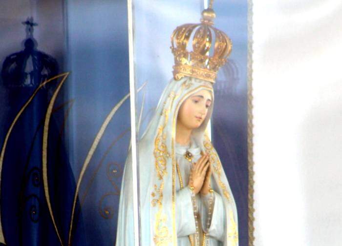 Mariofanias - Visões e Aparições marianas: Deus continua falando ao nosso tempo através de Maria?