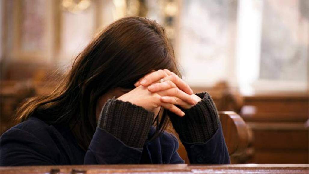 A importância da fé na saúde física, mental e emocional das pessoas -  A12.com